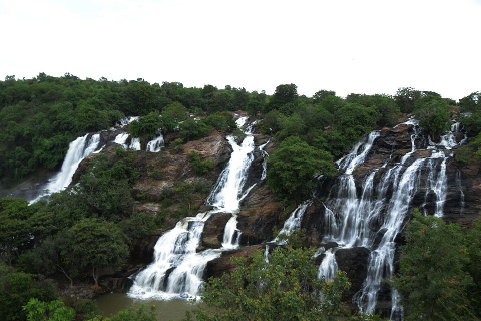 a set of waterfalls at barachukki falls at shivanasamudra in karnataka